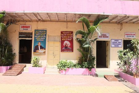 photos-college-building-17