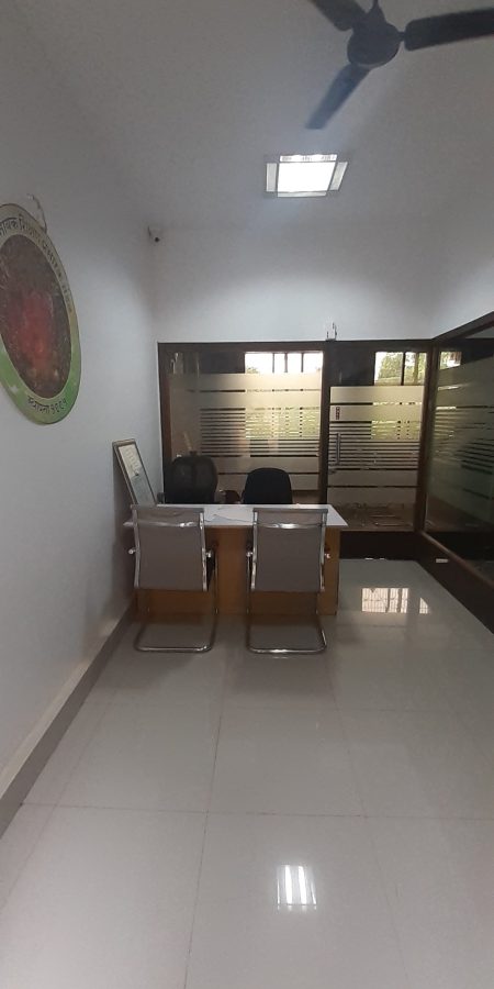 photos-college-office-01
