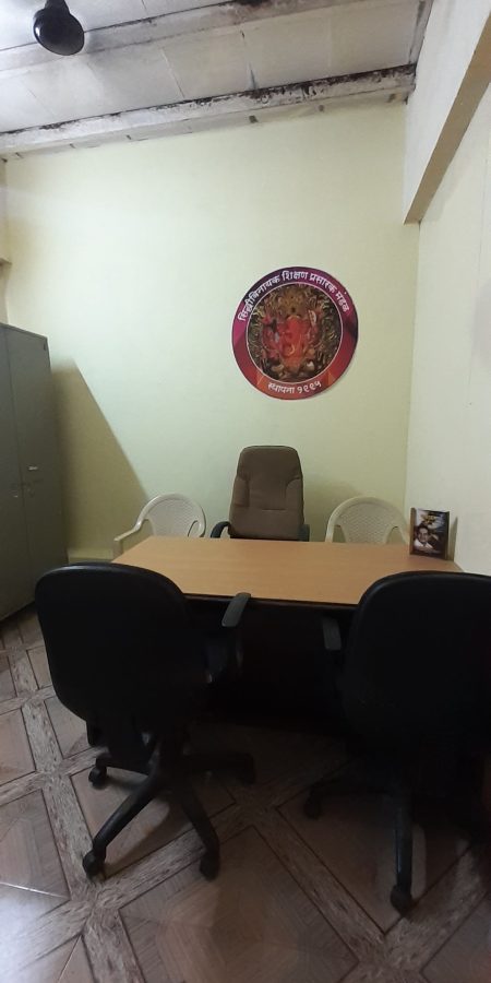photos-college-office-02